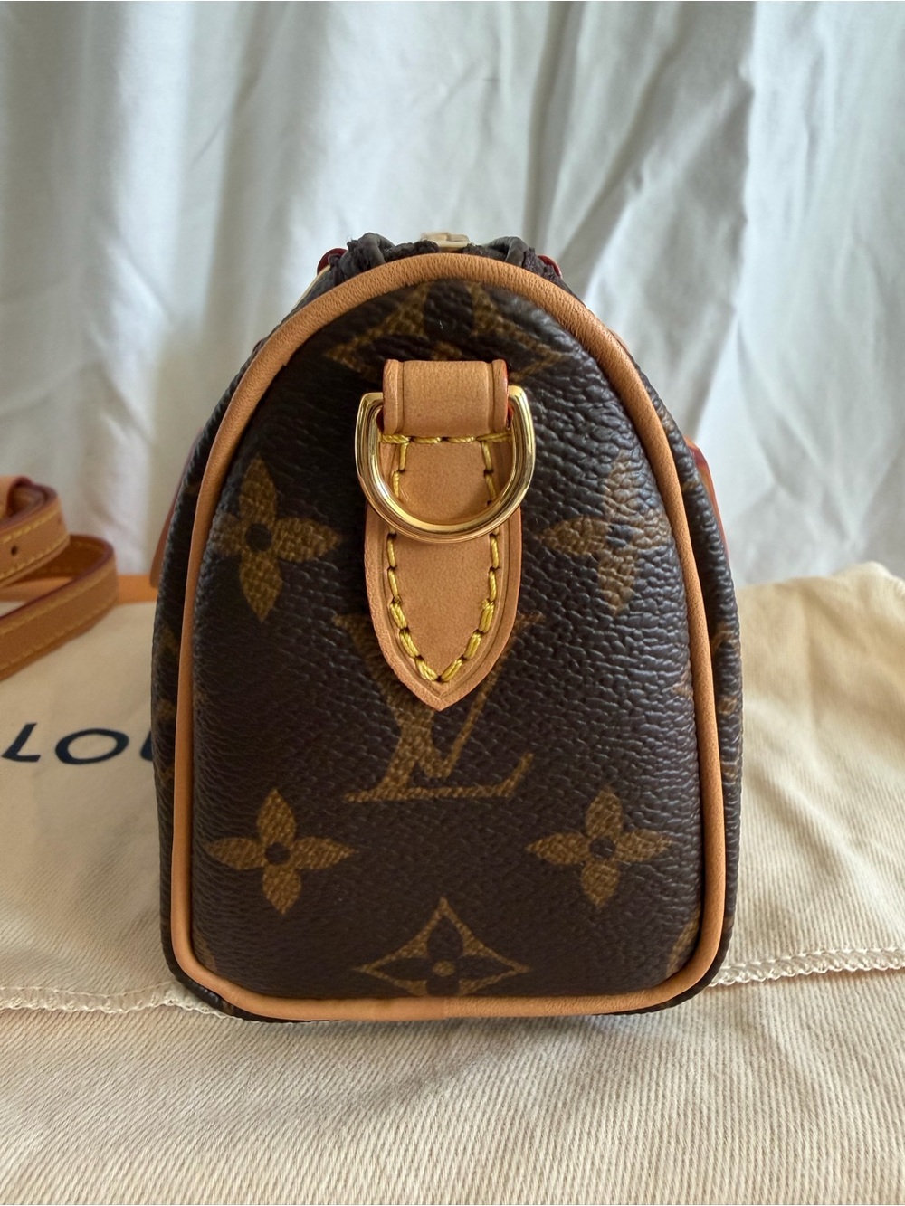 ❌SOLD❌ Louis Vuitton Monogram Nano Speedy Handbag with Vachetta Trim - Picture 5 of 13